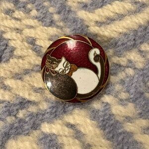 Vintage Cloisonné Cat Brooch Gold Tone Meow Lovers